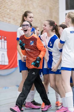 Bild 122 - wDJ Loewinnen Cup D1